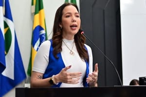 Vereadora diz que Abilio se preocupa mais com eleição do que com a gestão