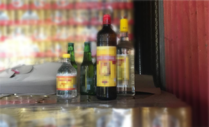 Bebidas suspeitas de fraudes estavam em oficina em Cuiabá