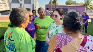 Autora da CPMI do INSS, Coronel Fernanda percorre  municípios alertando idosos sobre golpes