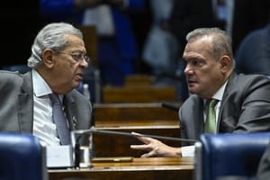 Jayme Campos classifica apoio de Bolsonaro a Pivetta para o governo como traição a WF