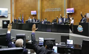 EXCLUSIVO: Mesa Diretora segura mensagens do Governo