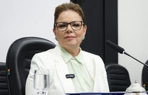 Gestão de Paula Calil é aprovada por apenas 10% da população, diz IDOC