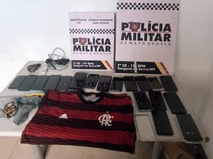 Polícia Militar recupera 20 celulares e prende suspeito por furtos em lojas