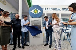 Com investimento de R$ 8,8 milhões, Estado entrega mais uma escola reformada e ampliada na capital