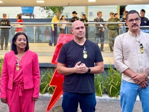 Prefeito de Cuiabá é homenageado com a Medalha Mérito Força Tática