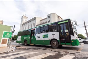 Estudantes de Cuiabá terão passe livre para usar ônibus nas férias