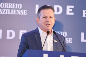 Mauro critica ineficiência do poder público e a considera "raiz dos problemas do Brasil"