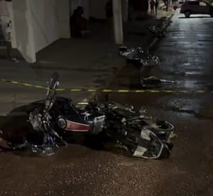 Motociclista morre atropelado por caminhão e motorista foge sem prestar socorro