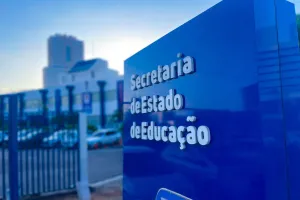 Estado pagará extra de R$ 215 milhões para servdores da Educação nesta sexta-feira