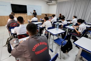 Período de matrícula para novos alunos das Escolas Estaduais Militares começa nesta 6ª-feira