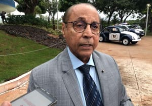 Com Tarcísio fora, Júlio Campos vê dificuldade para oposição derrotar Lula