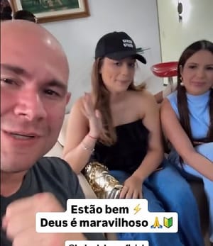 Abílio conversa com atingidos por raio durante manifestação em Brasília; veja vídeo