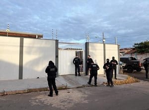 Grupo é alvo da PC por tráfico interestadual e lavagem de dinheiro e tem bloqueio de R$ 1 milhão