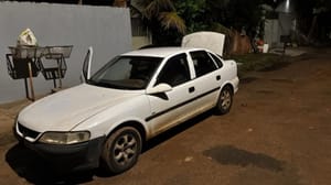 Polícia Militar resgata homens de "salve" e apreende adolescente